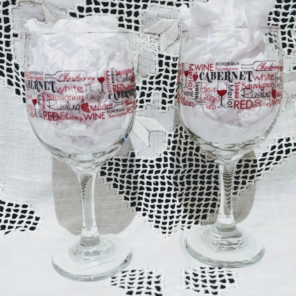 Greenbrier Long Stem Wine Glasses 11.5 ounce NWOT